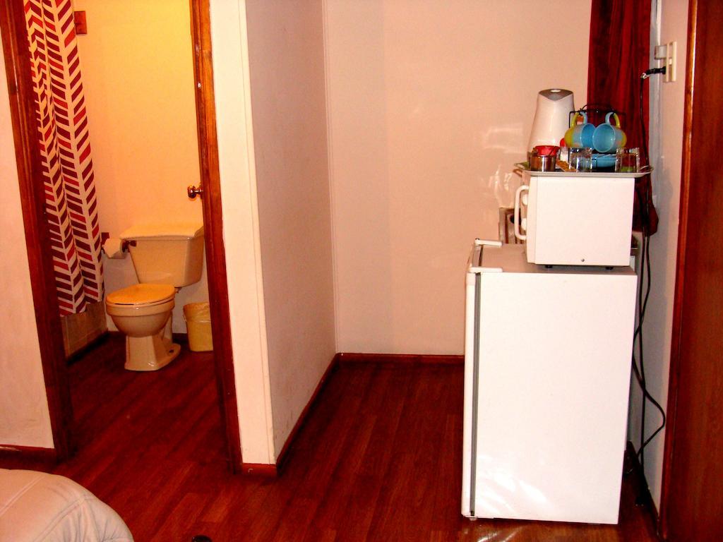 Hostal Victoria Punta Arenas Exteriör bild